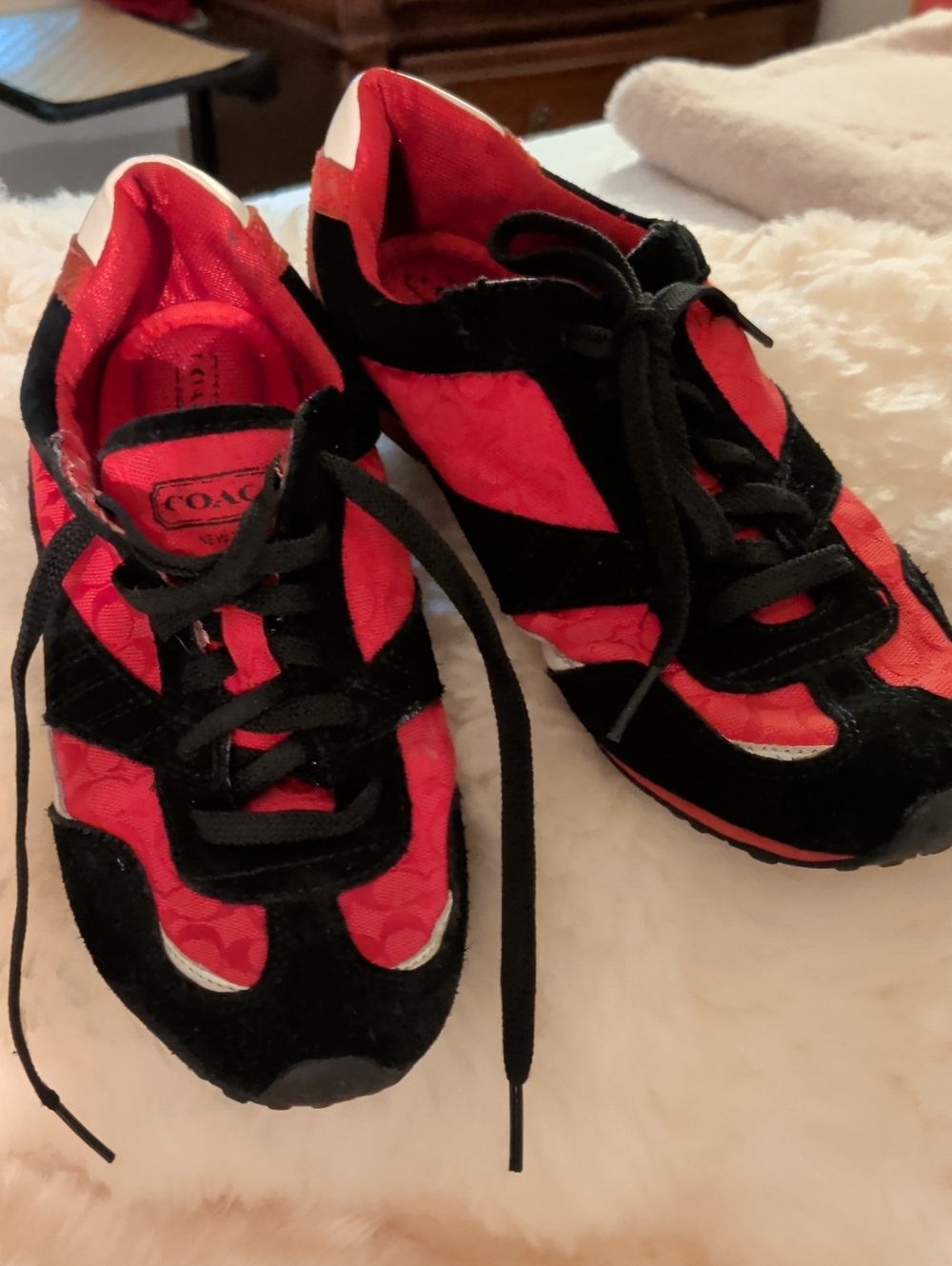 COACH 1941 Red & Black Lace-Up Sneakers